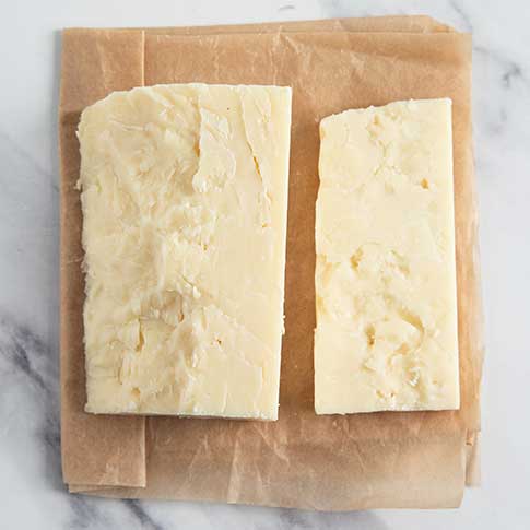 Hook’s Triple Play Extra Innings Aged Cheese