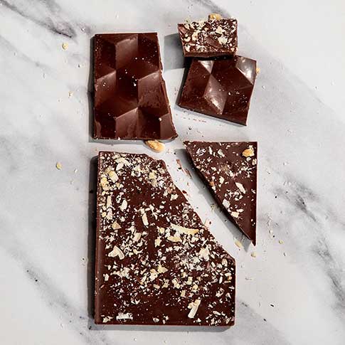 Gouda & Peppercorn Milk Chocolate Bar