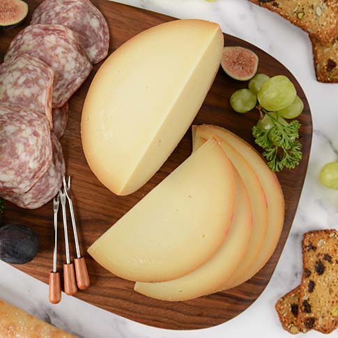 Smoked Provolone Fiaschetto Cheese