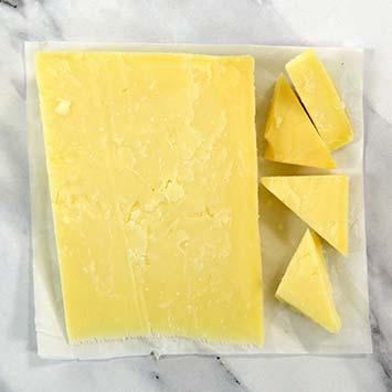 Deer Creek The Night Walker Cheddar Cheese